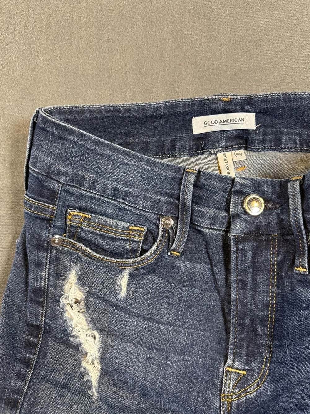 Good American Good Legs Skinny Jeans Size 2/26 Distressed Dark Wash Denim